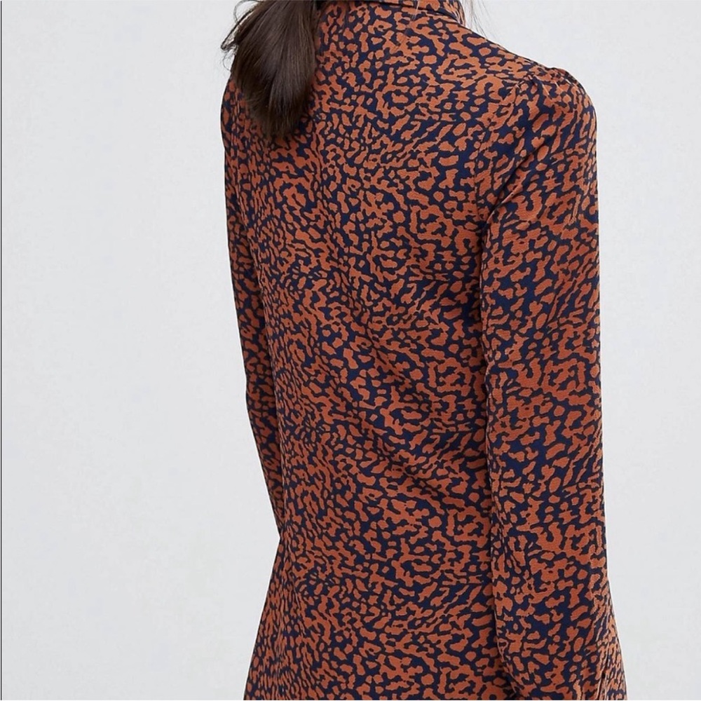 Fashion Union Brown and Navy Blue Leopard Print Long Sleeve Dress - Picture 3 of 10